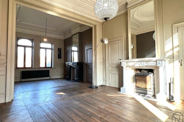 Magnifique Maison de Maitre avec superbe jardin!