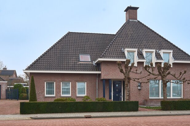 Villa te koop in DEURNE met referentie 19610183914