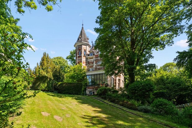 Karaktervolle woning in het hart van een groene omgeving