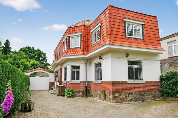 Fort Jaco, villa met 5 slaapkamers, ± 350 m², atelier, tuin