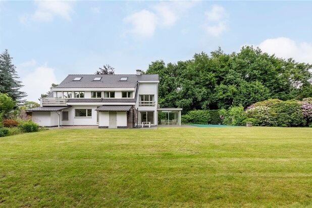 Oosterveld ∣ Villa spacieuse avec piscine