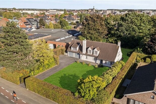 Kom binnen, kom dromen: royale eigendom op 3057 m²