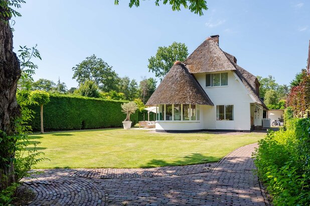 Villa te koop in Bergen (Nh) met referentie 19110385060