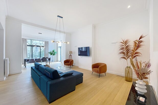 Châtelain/Stéphanie: Gemeubeld appartement met 3 slaapkamers