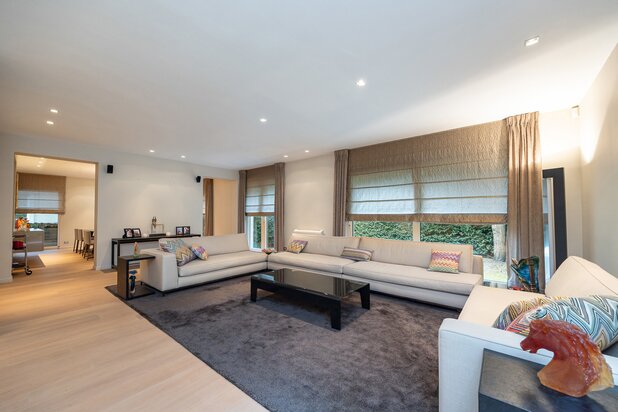 Wilrijk - Moderne en recente villa te Park den Brandt 