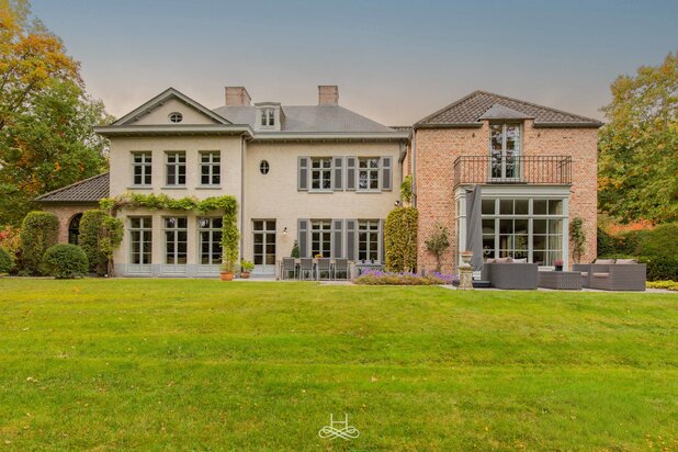 Exclusieve villa te Tremelo met prachtige vijver