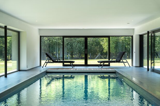 Ville-Pommeroeul - Villa met zwembad op ± 72 ares