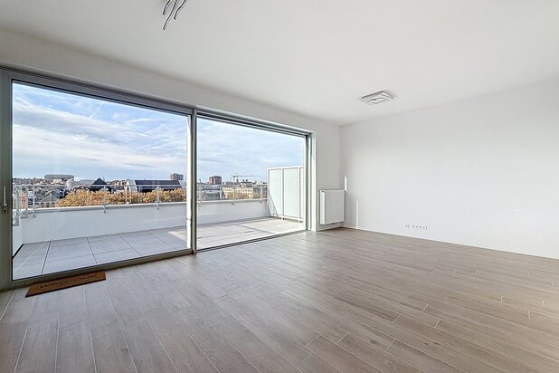 Brussels Canal Wharf: Schitterend penthouse + groot terras