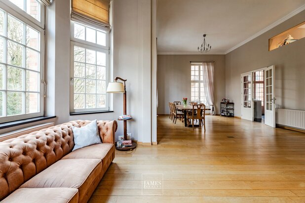 Un appartement avec terrasse face au Bois de la Cambre