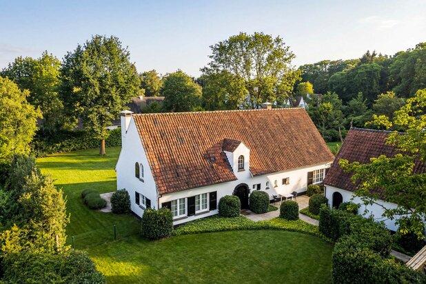 Klassieke Latemse villa in het Lindenpark