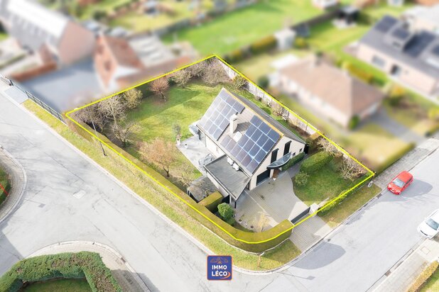 Villa te koop in Mouscron met referentie 19910489641