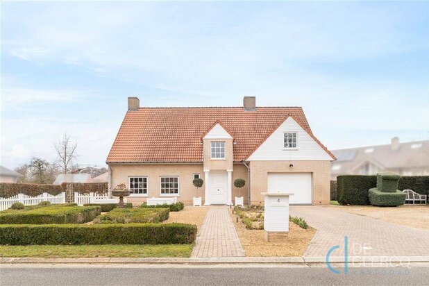 Prachtige villa met royale tuin te koop in Gent!