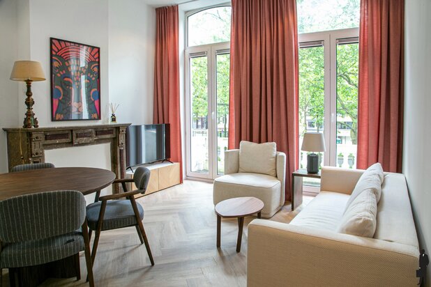 Vergund appartementsgebouw met vast rendement op het Zuid