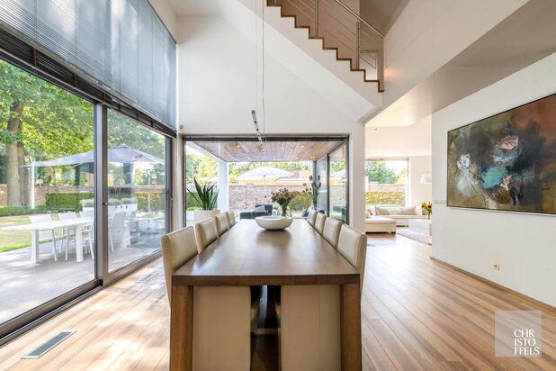 Moderne villa in residentiële omgeving! 