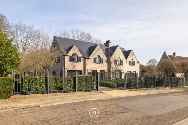 Villa for sale at Lubbeek with reference 19710792493