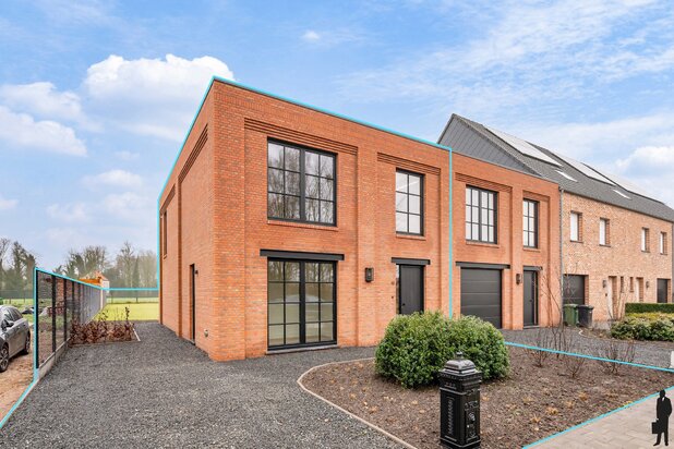 HOB Moderne woning te Essen Heikant