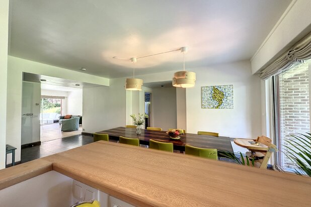 Gelijkvloers appartement met 3 slaapkamers en tuin