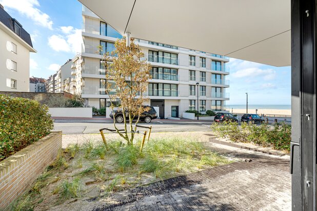 Goed gelegen 2 slaapkamerappartement met zijdelings zeezicht