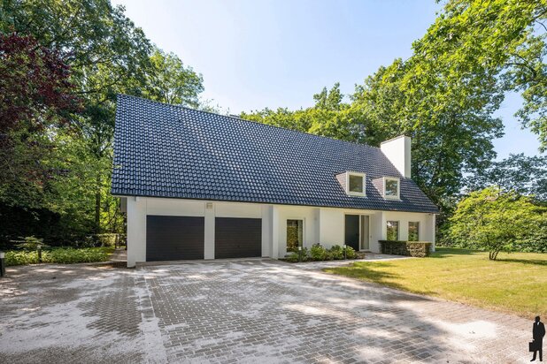 Vrijstaande B-label villa in 't Vriesdonk op 1.893 m²