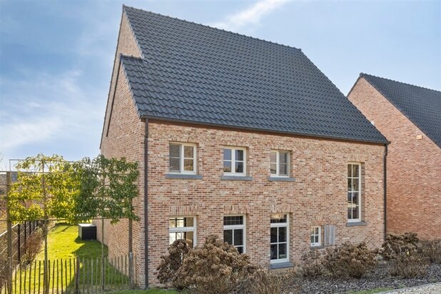 Riante en energiezuinige villa met 5 slpks.