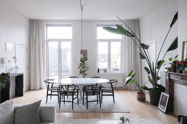 Opportuniteit! Gent Centrum. Ruim 2slpk appartement met aangenaam terras op een toplocatie.
