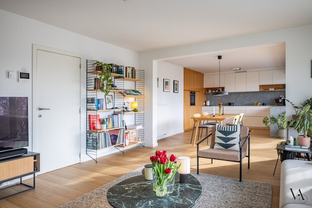 Stijlvol en ruim duplexappartement met 4 slaapkamers nabij Gasthuisberg