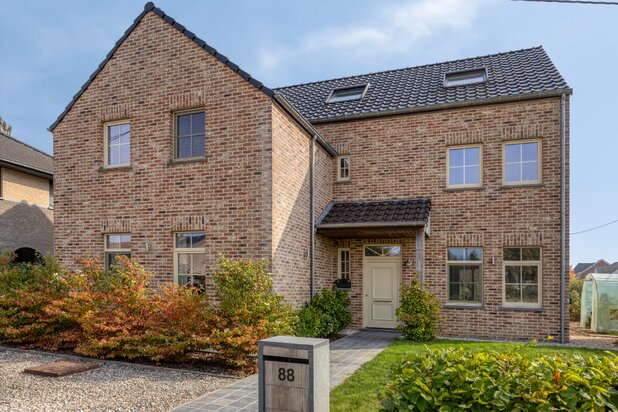 Ruime gezinswoning ideaal voor zorg- of kangoeroewonen