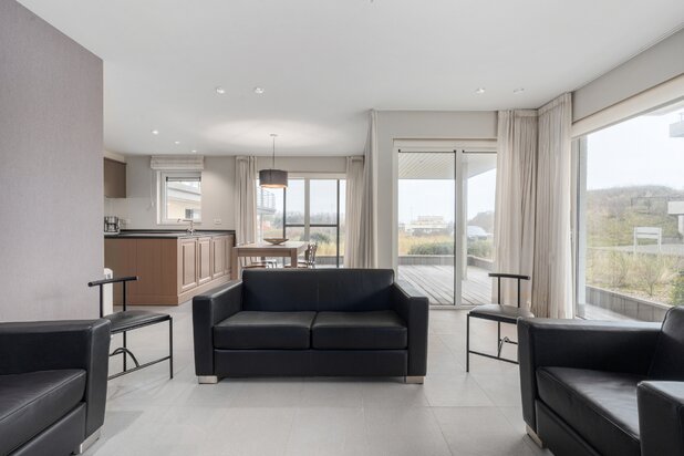 Apartment with 2 terraces in Sint-André