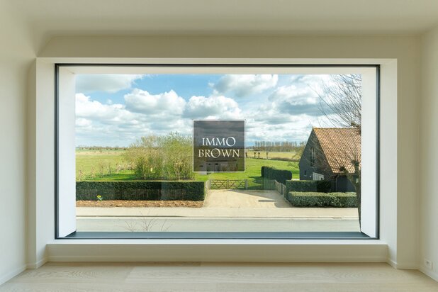 Nieuwbouwvilla prachtige zichten zonnig veel lichtinval