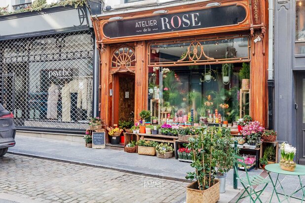 INVESTMENT PROPERTY WITH CHARM AND POTENTIAL UPGRADE