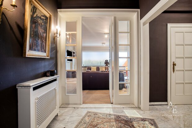 AALST - Royaal appartement/ruime terrassen/2 garageboxen!