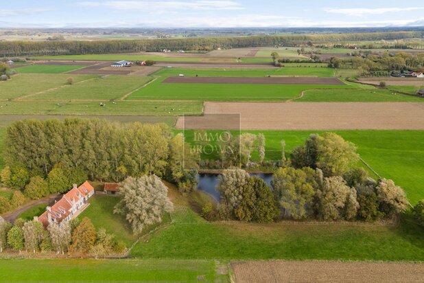 Te koop te Damme hoevewoning