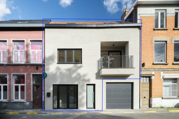 Centrum Gent - Hoogwaardig gerenoveerde stadswoning met 3 slaapkamers en zonneterras