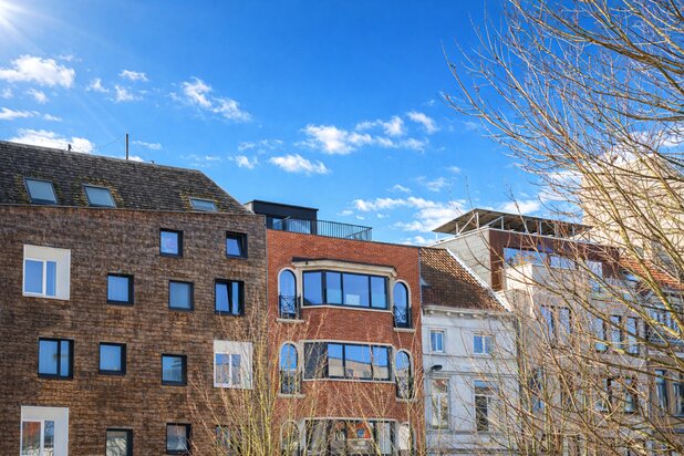 Binnenkort te koop: Luxueuze Penthouse met Zicht op Water 