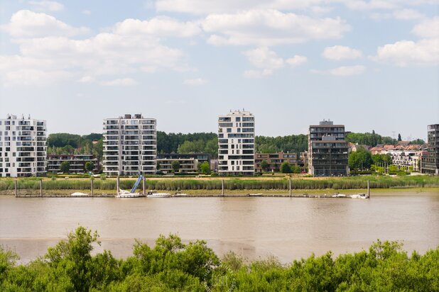 Luxueuze penthouse met frontaal Scheldezicht