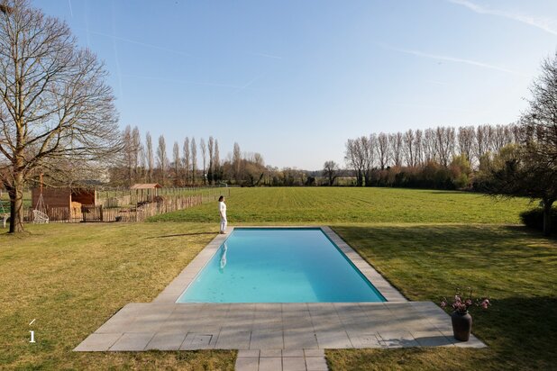 Discrete villa met weiland op 1ha en panoramisch zicht over de Scheldevallei