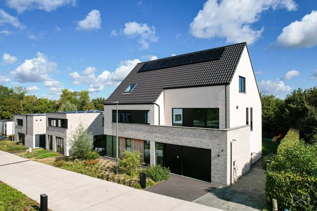 Exceptional villa with premium finishes in Bierbeek