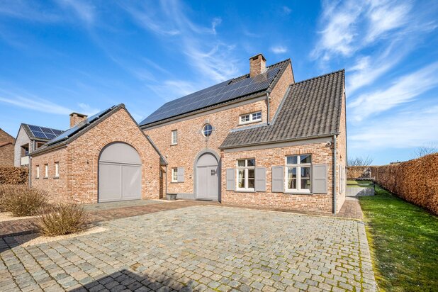 Exclusieve villa met hoogstaande afwerking in een idyllische omgeving