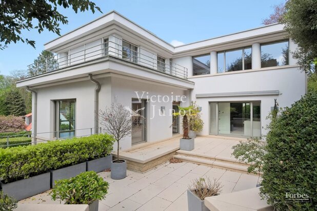 Uccle/Observatorium: Prachtig appartement met 3 slaapkamers