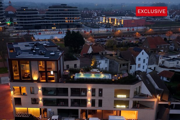 Penthouse unique avec piscine chauffée et finitions haut de gamme