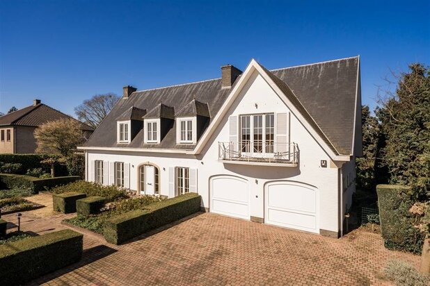 Exclusieve villa met paardenfaciliteiten