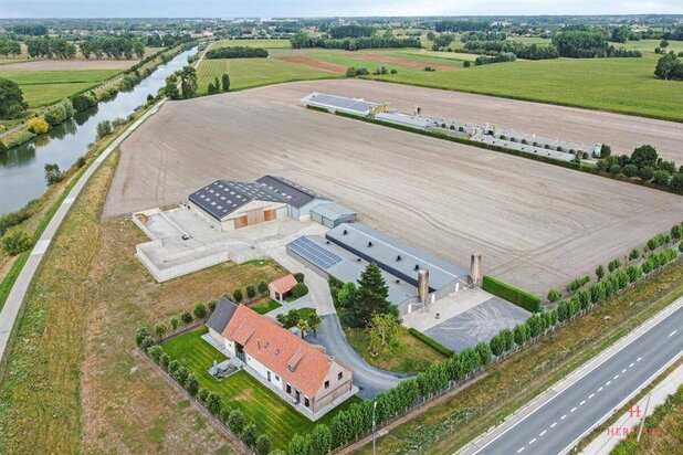 Actief landbouwbedrijf met diverse mogelijkheden.