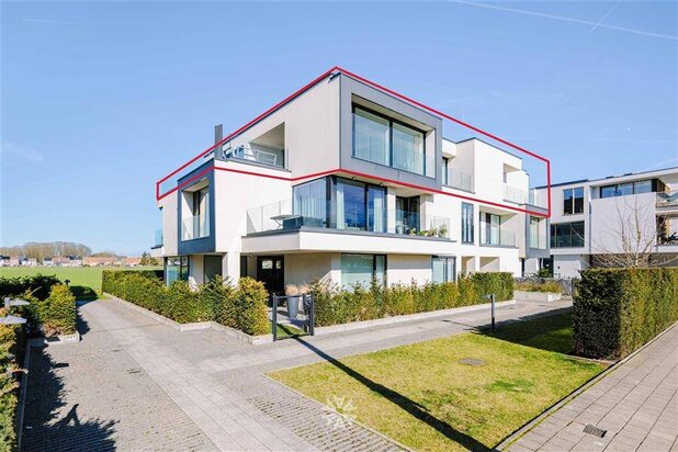 Exclusieve penthouse met terrassen en weids uitzicht