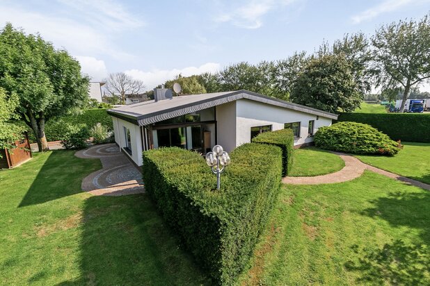 Villa te koop in DOMBURG met referentie 19111905631