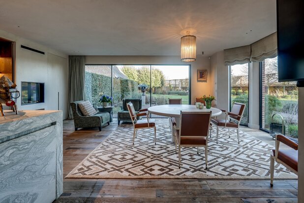 Unique country house with stunning views