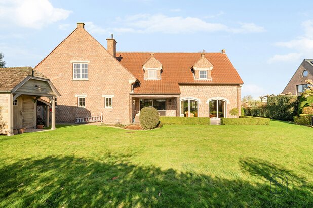 Exclusieve grote villa van 549 m² met een prachtig zicht!