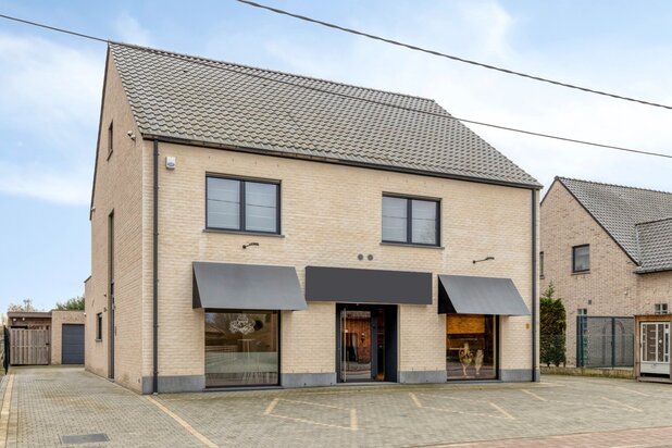 Zeer ruime instapklare woning met veel mogelijkheden te Begijnendijk