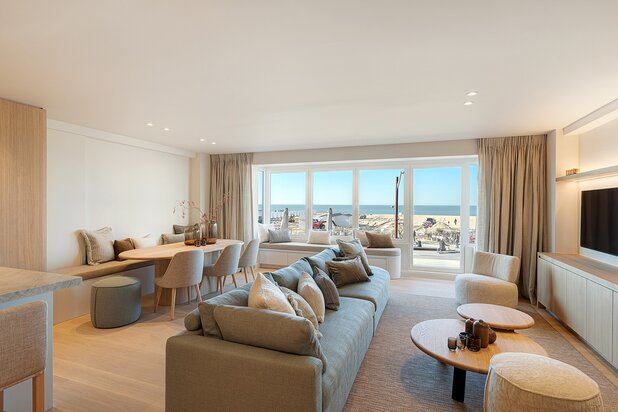 Appartement spacieux à rénover sur la digue [Place Rubens]