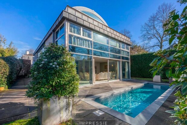 Riante en moderne villa in de gegeerde Elsdonckwijk 