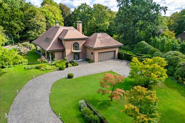 EXCLUSIEVE Luxe villa op top locatie met zwembad